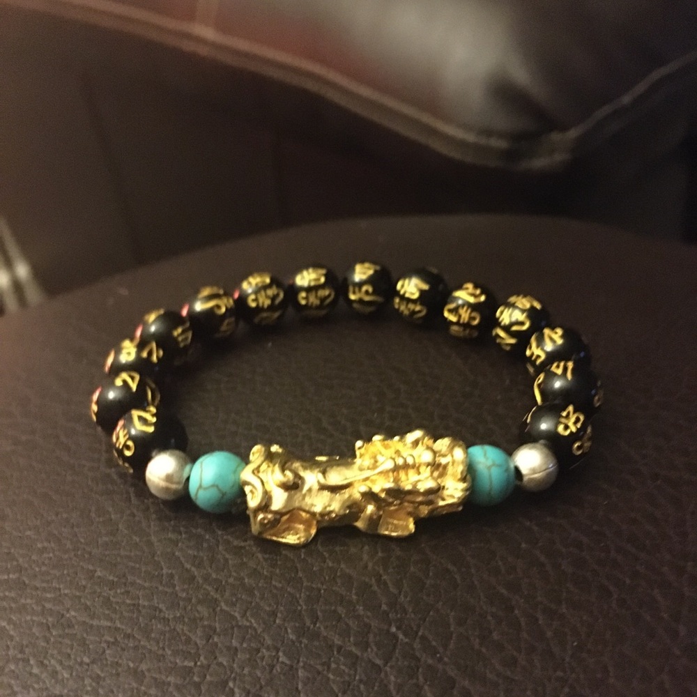 Made with❤️! Feng Shui Wealth bracelet.